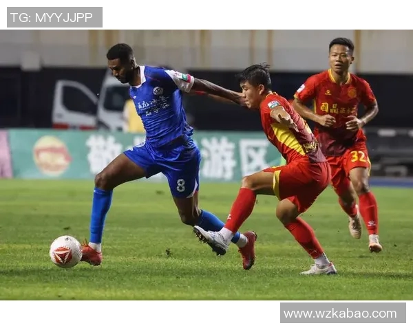 足球拼抢的艺术与技巧解析如何在比赛中提升你的拼抢能力